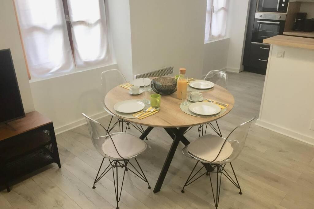 Le Montferrat - 65M2 - 2 Chambres - Rue De La Grotte - Hyper Centre Lourdes Ngoại thất bức ảnh